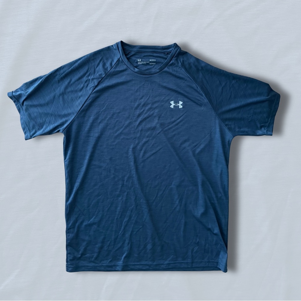 Under Armour Men's Blue Short Sleeve Tee